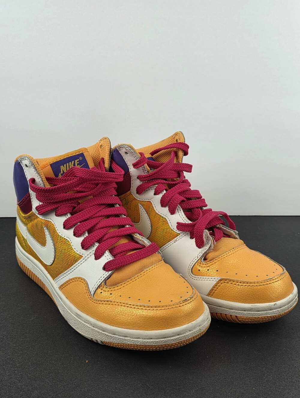 Nike WMNS Court Force High 'Light Melon' Sneakers (316117-811) Size 8.5